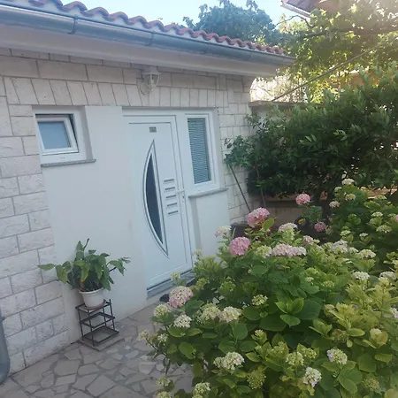 Apartment Jonjic *
