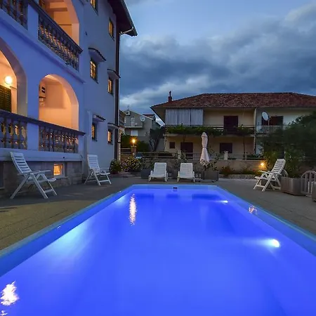 Jonjic Appartement *